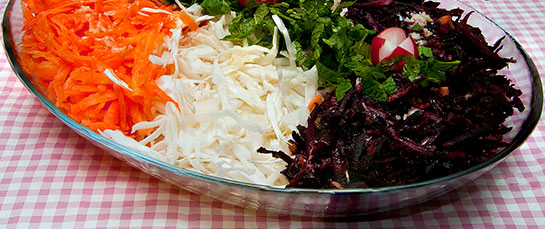 Siyah Turp Salatası Tarifi ve Malzemeleri