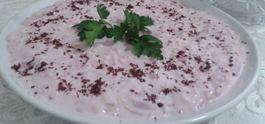 Yoğurtlu Turp Salatası Tarifi ve Malzemeleri